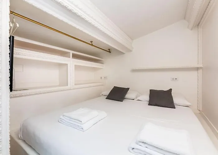 Condotti Rome Apartment